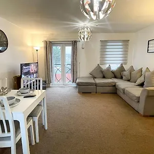 https://cosy-one-bedroom-flat-in-london.cambridgehotelsuk.com