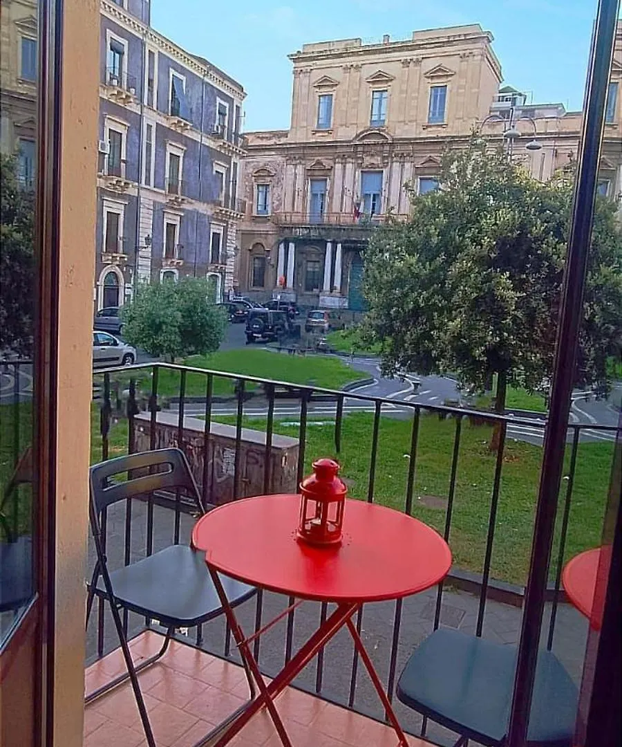Apartment Ferienwohnung Dimora Cutelli Catania Italien